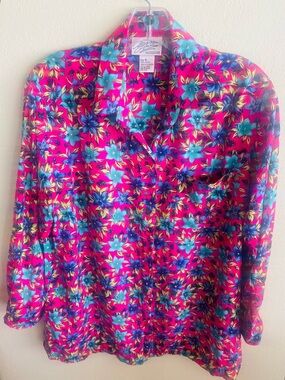 Vintage Nordstrom’s Brass Plum Multi Colored Floral Shirt Size: Small